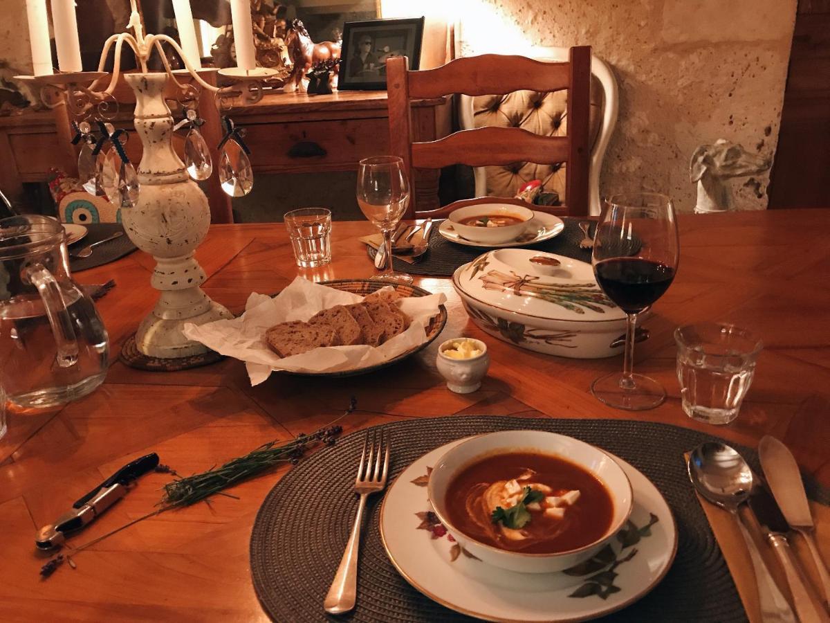 Bed and Breakfast Le Peyrail Les Leves-et-Thoumeyragues Екстер'єр фото