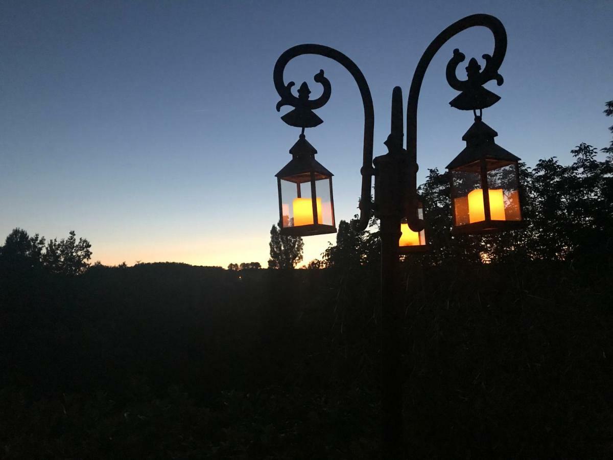 Bed and Breakfast Le Peyrail Les Leves-et-Thoumeyragues Екстер'єр фото