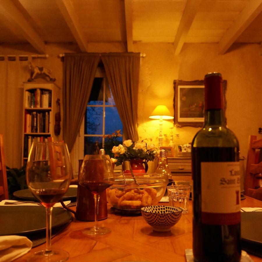 Bed and Breakfast Le Peyrail Les Leves-et-Thoumeyragues Екстер'єр фото